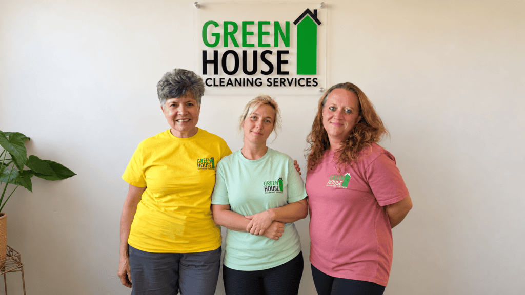 Cleaning Company or Solo Cleaner? What Homeowners Should Consider