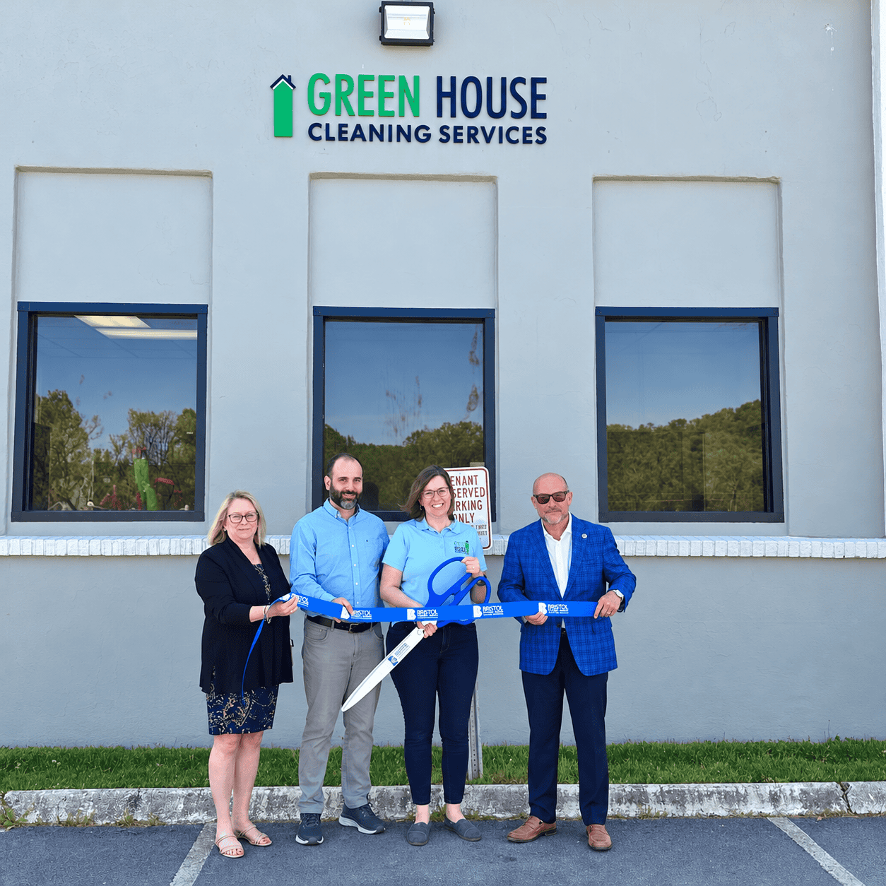 Bristol office Chamber ribbon cutting